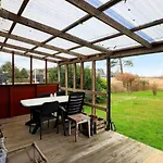 Tatil Evi Seaside Serenity In Faldsled-by Traum *