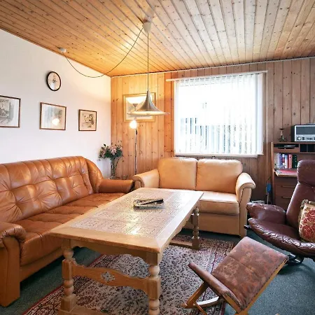 Seaside Serenity In Faldsled-by Traum Millinge